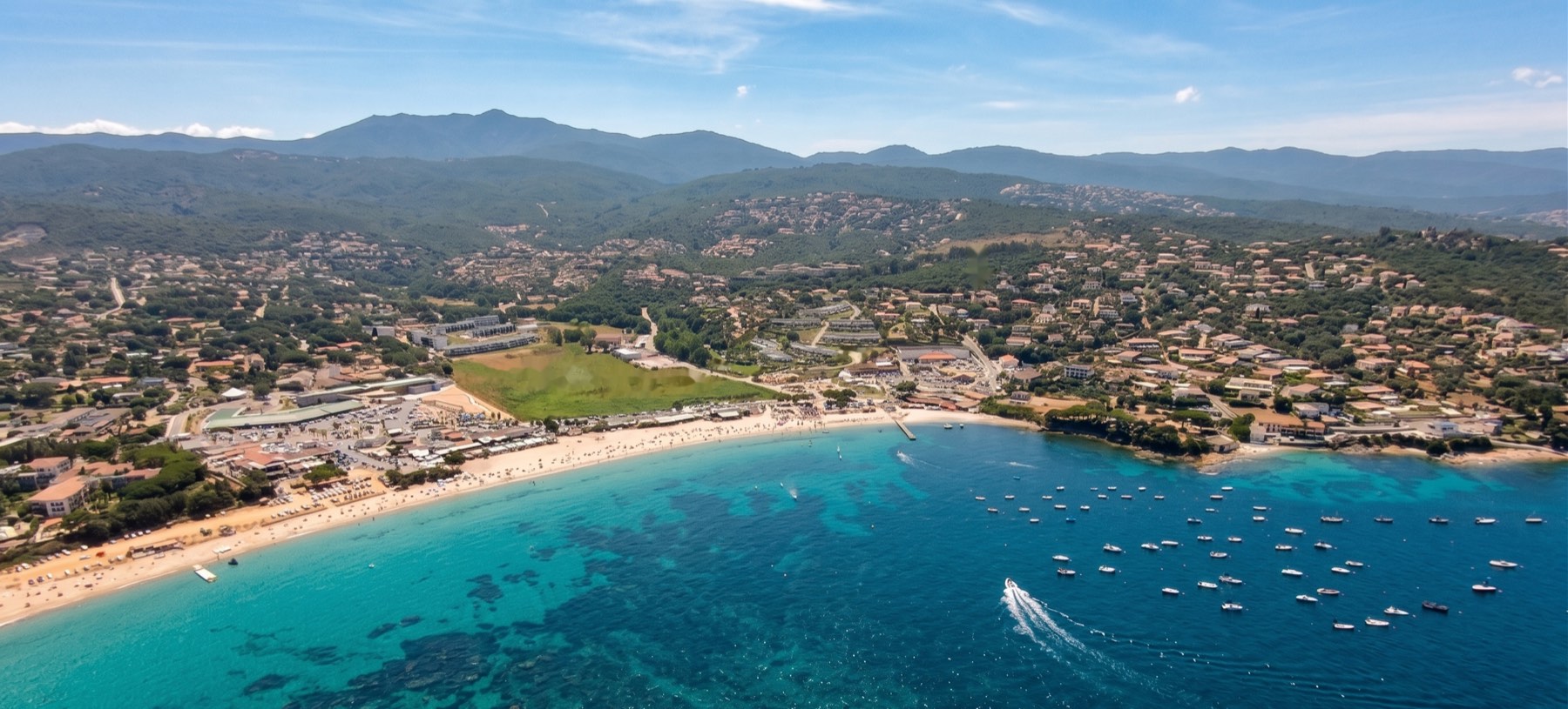 Vue aérienne de Porticcio avec l'emplacement de la résidence MAISTÀ